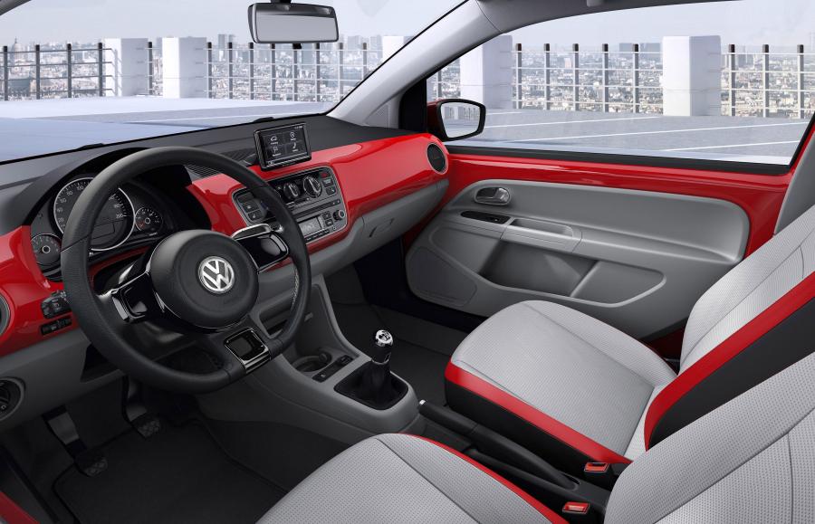  Volkswagen up! 2011 года  (фото 167 из 173)